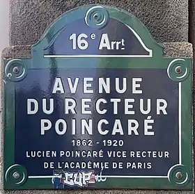 Voir la plaque.