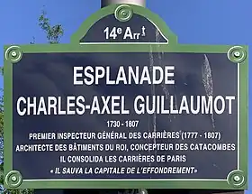 Voir la plaque.