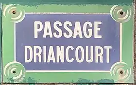 Voir la plaque.