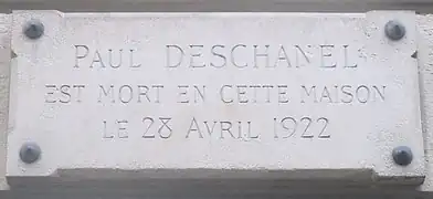 Plaque au no&nbsp;10.