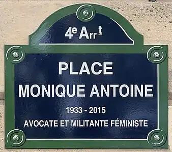 Voir la plaque.
