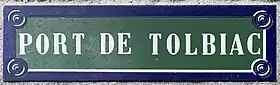 Voir la plaque.