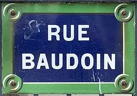 Voir la plaque.