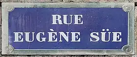 Voir la plaque.