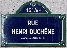 Voir la plaque.
