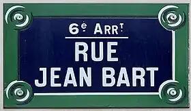 Voir la plaque.