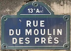 Voir la plaque.