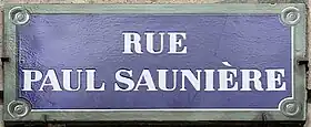 Voir la plaque.