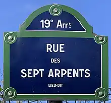 Voir la plaque.