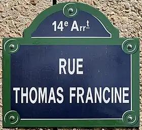 Voir la plaque.