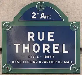 Voir la plaque.