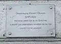 No&nbsp;7 : plaque commémorative pour Dominique Vivant Denon.