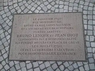 No&nbsp;73 : plaque en mémoirede Jean Diot et Bruno Lenoir.
