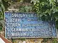Plaque de cocher contre l'église Saint-Germain.