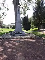 Monument aux morts.