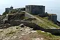 Réduit, blockhaus et phare de la pointe de Kermorvan