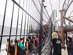 Lift vue depuis la file d'attente.