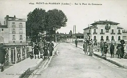 Début du boulevard après le pont du Commerce