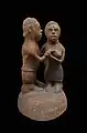 Pot figuratif de Voania Muba