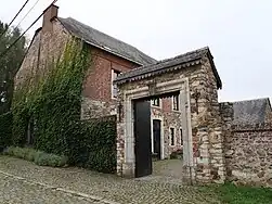 Presbytère avec noyau d'origine du 17e siècle