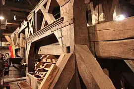 Pressoir des ducs de Bourgogne (XVe&nbsp;siècle).