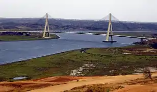 Le pont international sur le Guadiana, entre l'Algarve et l'Andalousie.