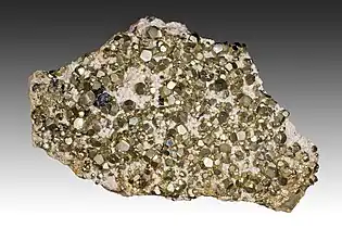 Pyrite - mine de Batère, Pyrénées-Orientales (17&nbsp;×&nbsp;11&nbsp;cm)