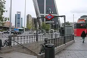 Image illustrative de l’article Plaza de Castilla (métro de Madrid)