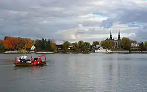 Un traversier relie les routes 223 et 133 à Saint-Antoine.