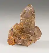 Quartz à rutile - Minas Gerais - Brésil (6&nbsp;×&nbsp;6&nbsp;cm).