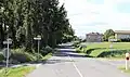 Entrée Nord de Lustar.