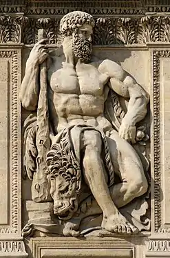 Héraclès (1806), Paris, façade ouest de la Cour carrée du palais du Louvre.