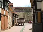 Rempart avec chemin de ronde, rue de la Poste