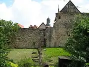 Rempart avec son fossé