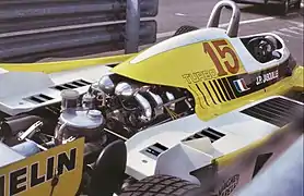 Moteur Renault V6 turbo sur la RE20.