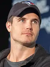 Robbie Amell  dans le rôle d'Ethan.