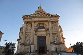 Façade de l'église