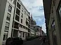 Rue de Constantine, en direction de la place du Sanitat