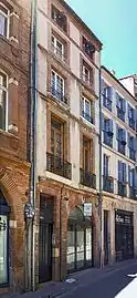 no&nbsp;41 : façade de l'immeuble de Lespinasse.
