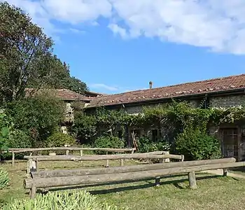 Barres de séchage extérieures.