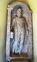 Silvain (Silvanus), assimilé à Bacchus.