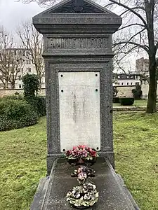Tombe Kilford.