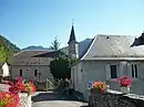 L'ancienne mairie et l'église