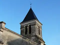 Le clocher.