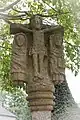 Croix du cimetière : partie sommitale (autre face).
