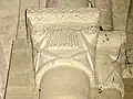 Chapiteaux du doubleau vers le chœur.