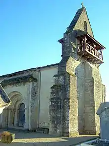L'église Saint-Hilaire (fév.&nbsp;2010)