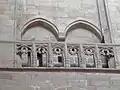 Triforium à garde-corps ajourés.