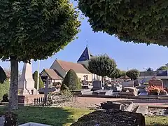 Le cimetière.