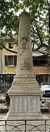 Le monument aux morts.